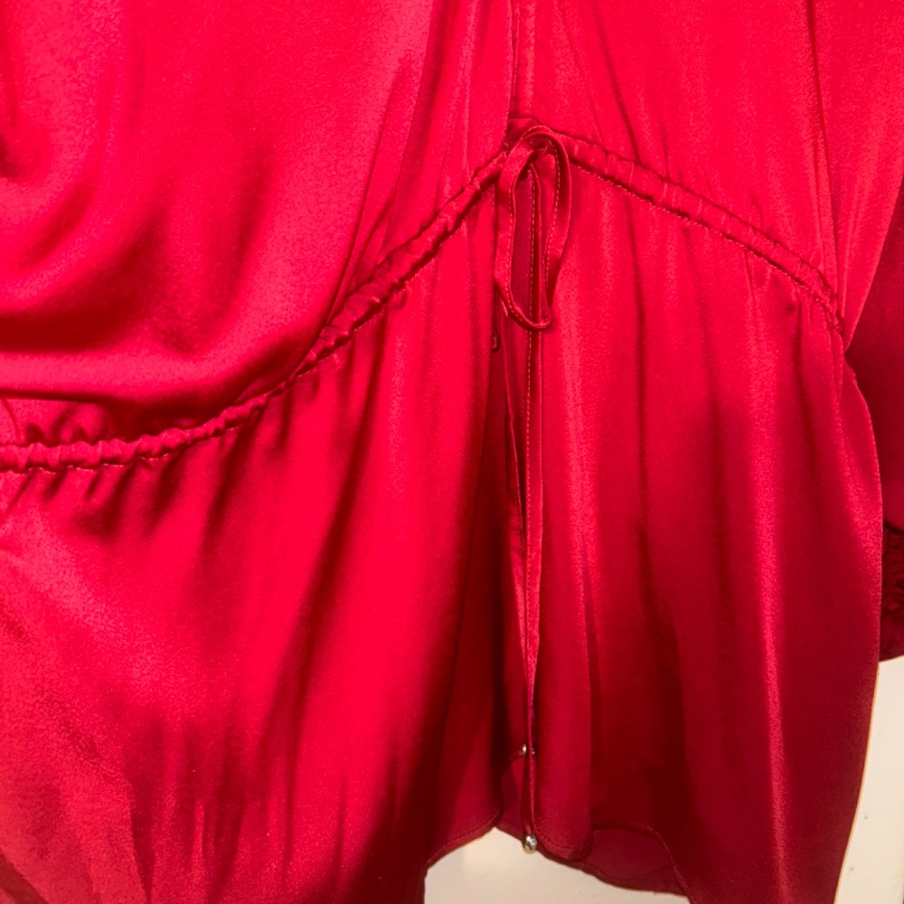 Top - Picture 4 of 4